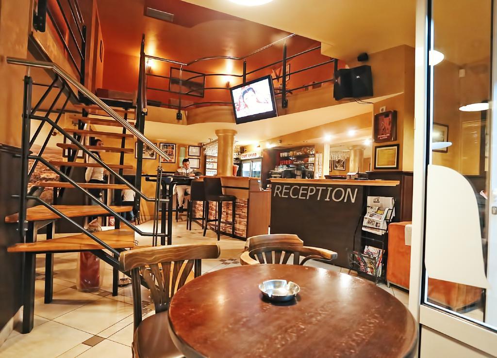 Apartmani Amaro Novi Sad Bagian luar foto