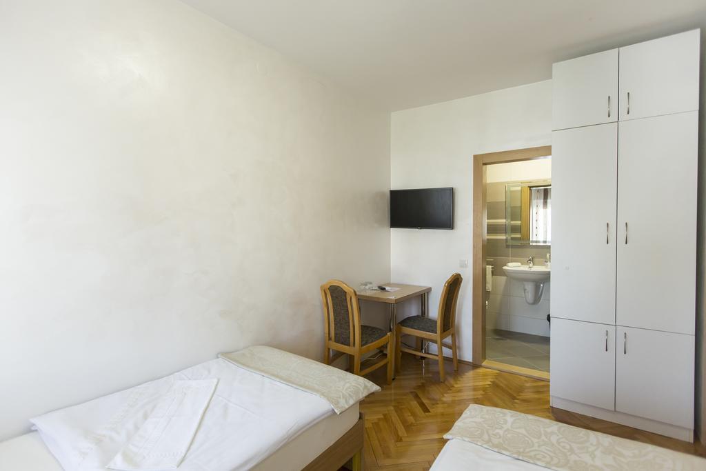 Apartmani Amaro Novi Sad Bagian luar foto