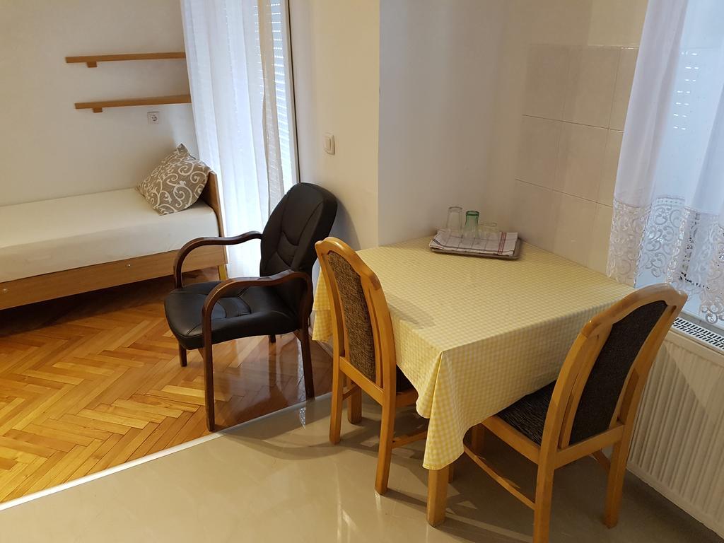 Apartmani Amaro Novi Sad Bagian luar foto